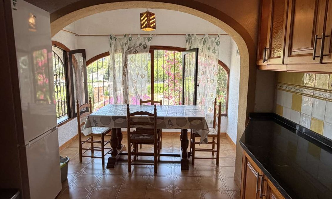 Segunda mano - Villa -
Jávea - Costa Blanca