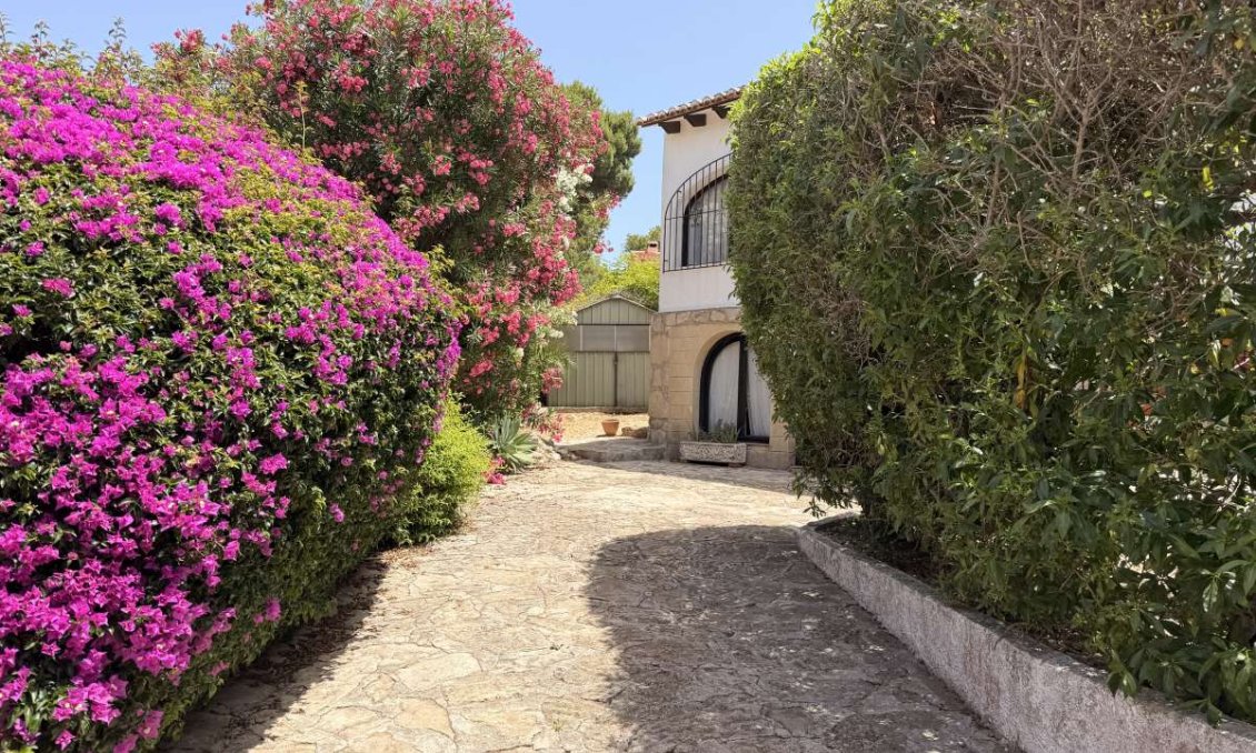 Segunda mano - Villa -
Jávea - Costa Blanca