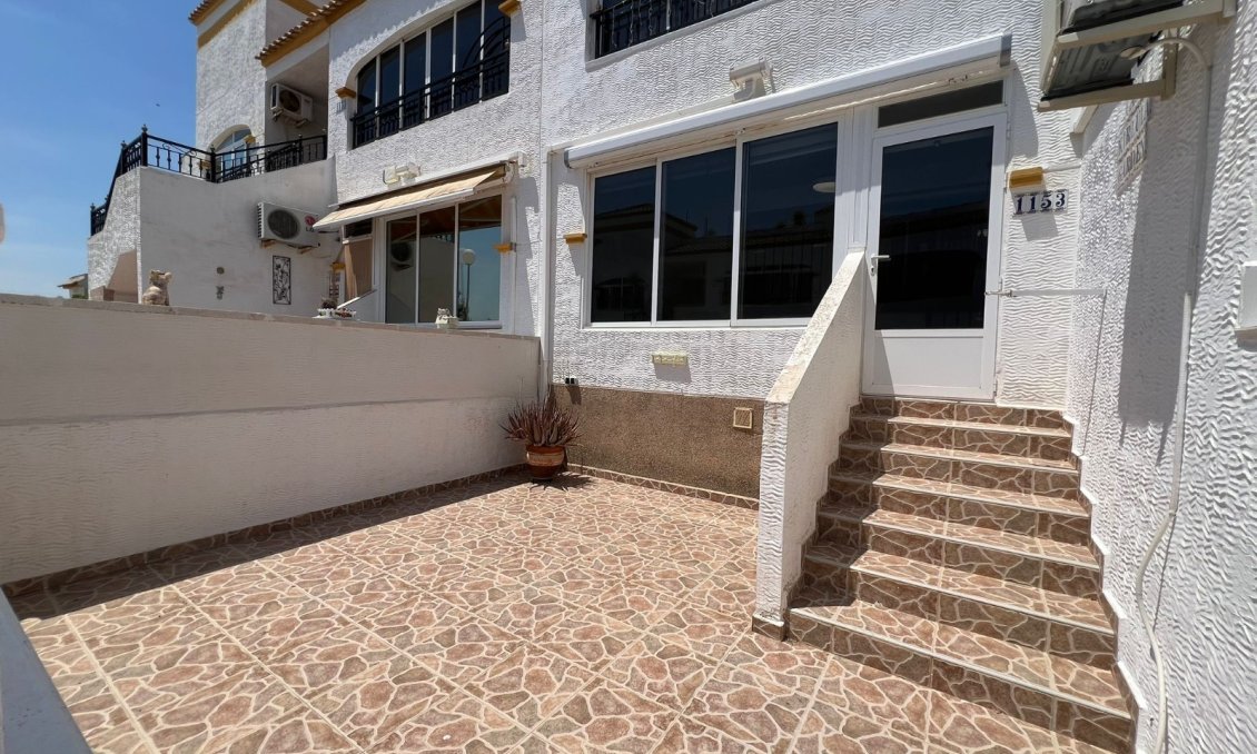 Wiederverkauf - Wohnung -
Orihuela - Inland