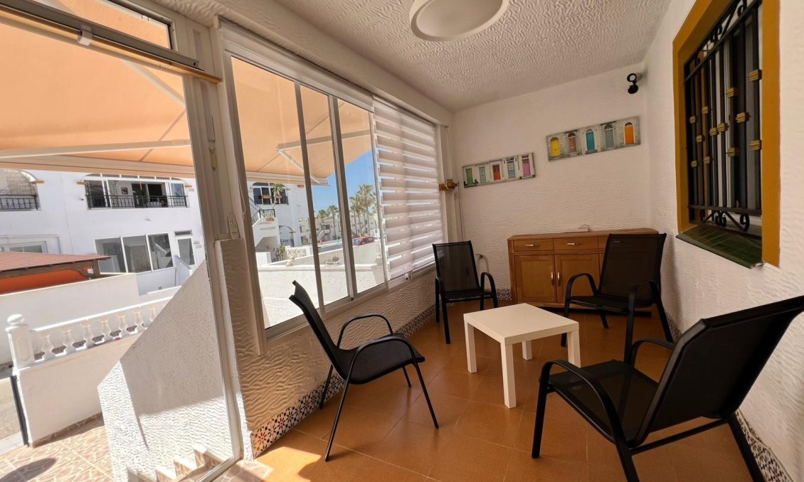 Wiederverkauf - Wohnung -
Orihuela - Inland