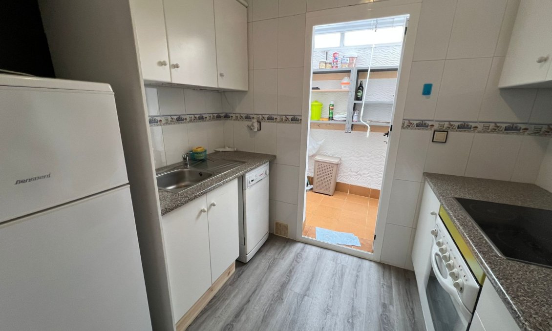 Wiederverkauf - Wohnung -
Orihuela - Inland