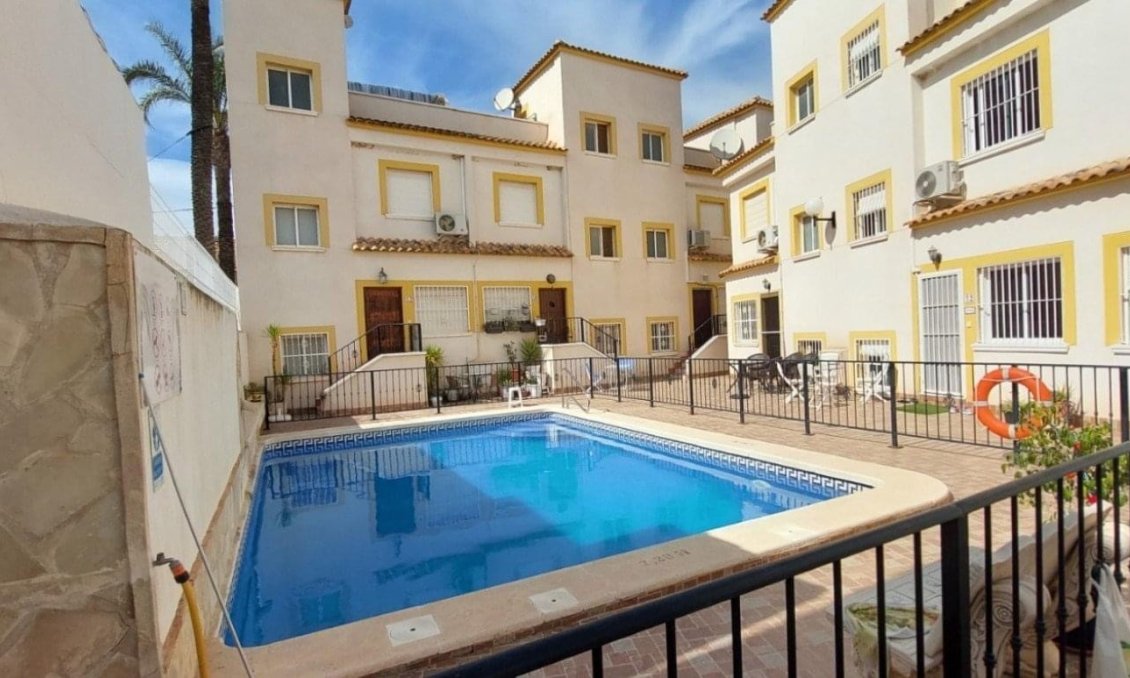 Segunda mano - Adosado -
Torremendo - Costa Blanca