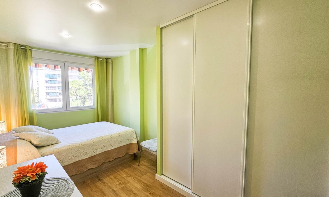 Segunda mano - Apartamento -
Torrevieja - Playa del Cura