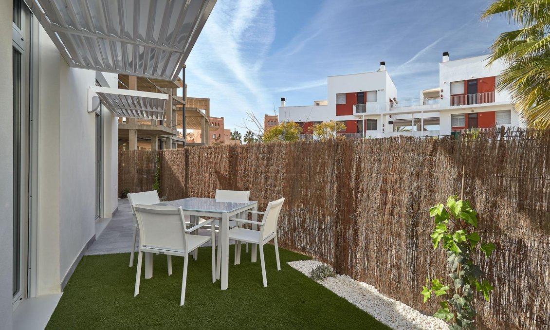 Neue Gebäude - Wohnung -
Vera - El Playazo