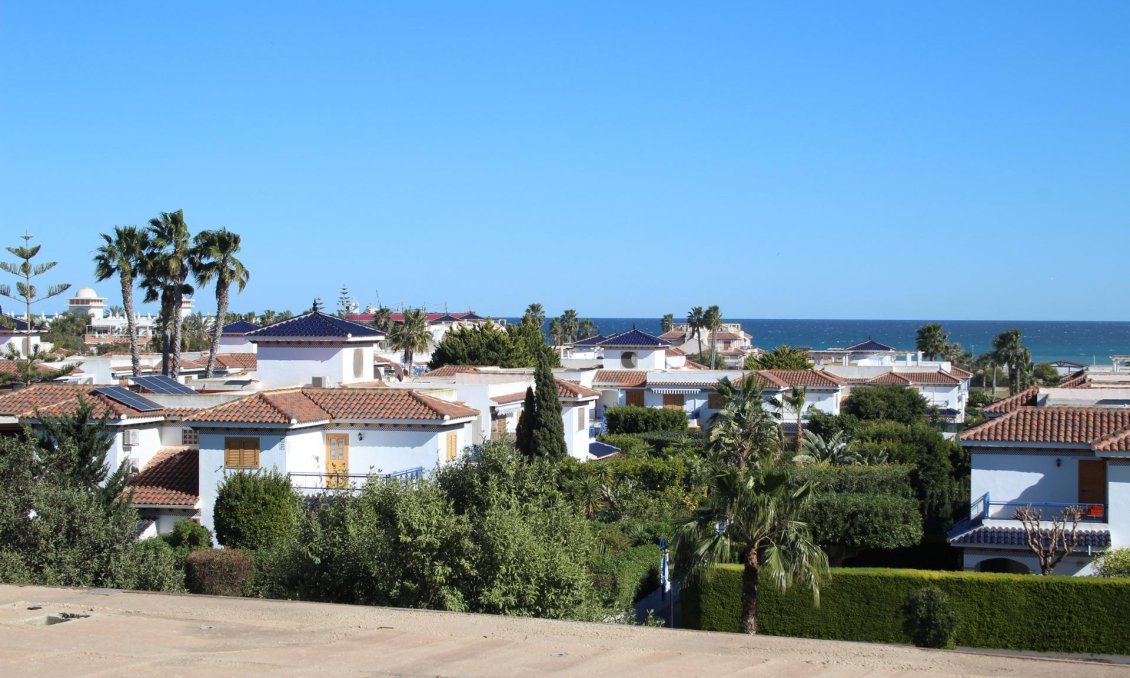 Neue Gebäude - Wohnung -
Vera - El Playazo