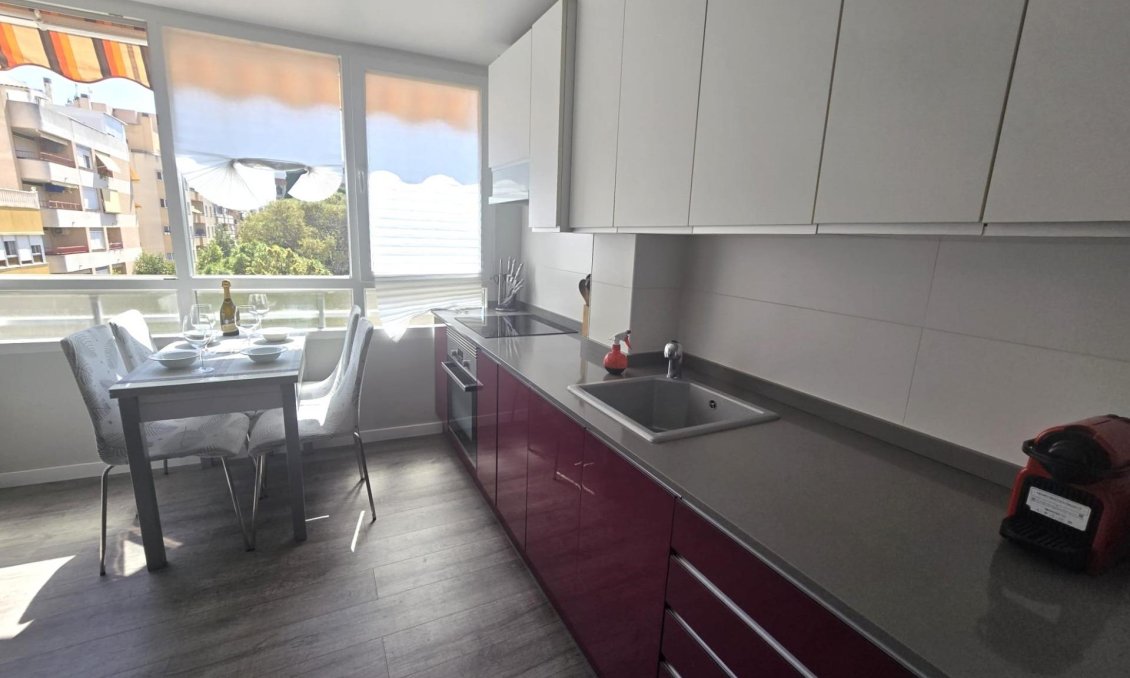 Wiederverkauf - Wohnung -
Torrevieja - Playa del Cura