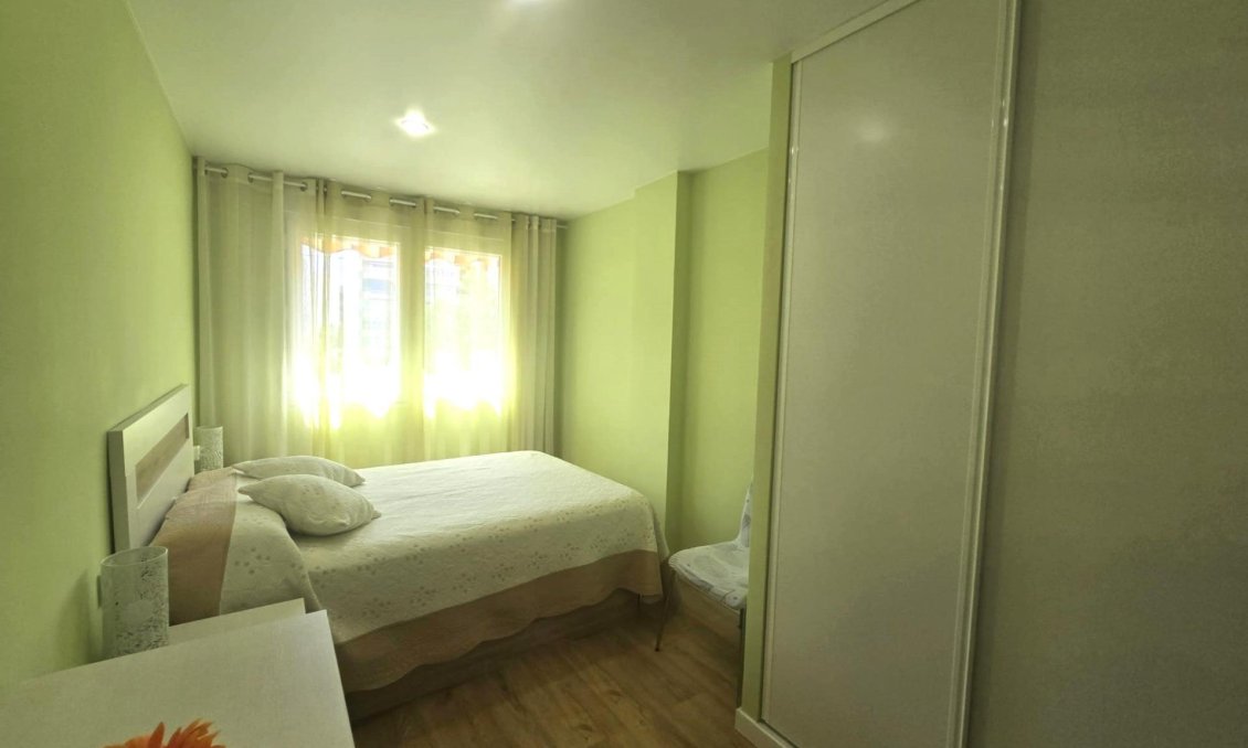 Wiederverkauf - Wohnung -
Torrevieja - Playa del Cura