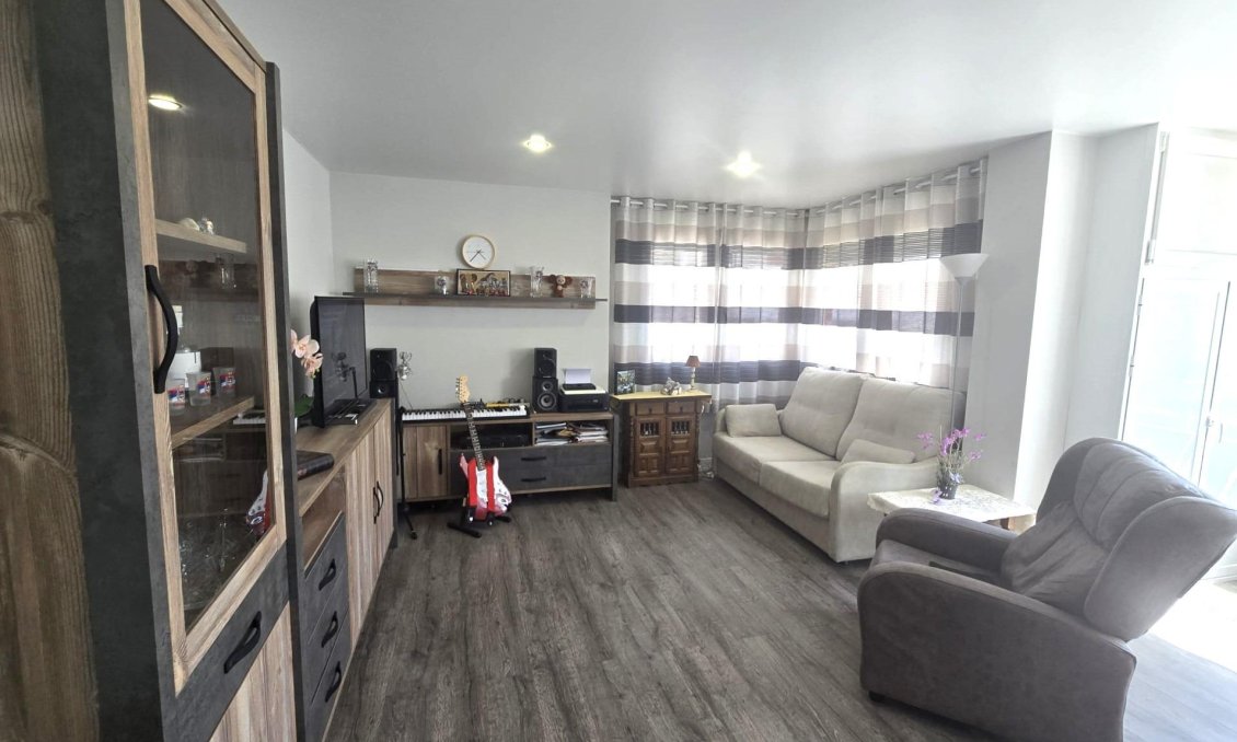 Wiederverkauf - Wohnung -
Torrevieja - Playa del Cura