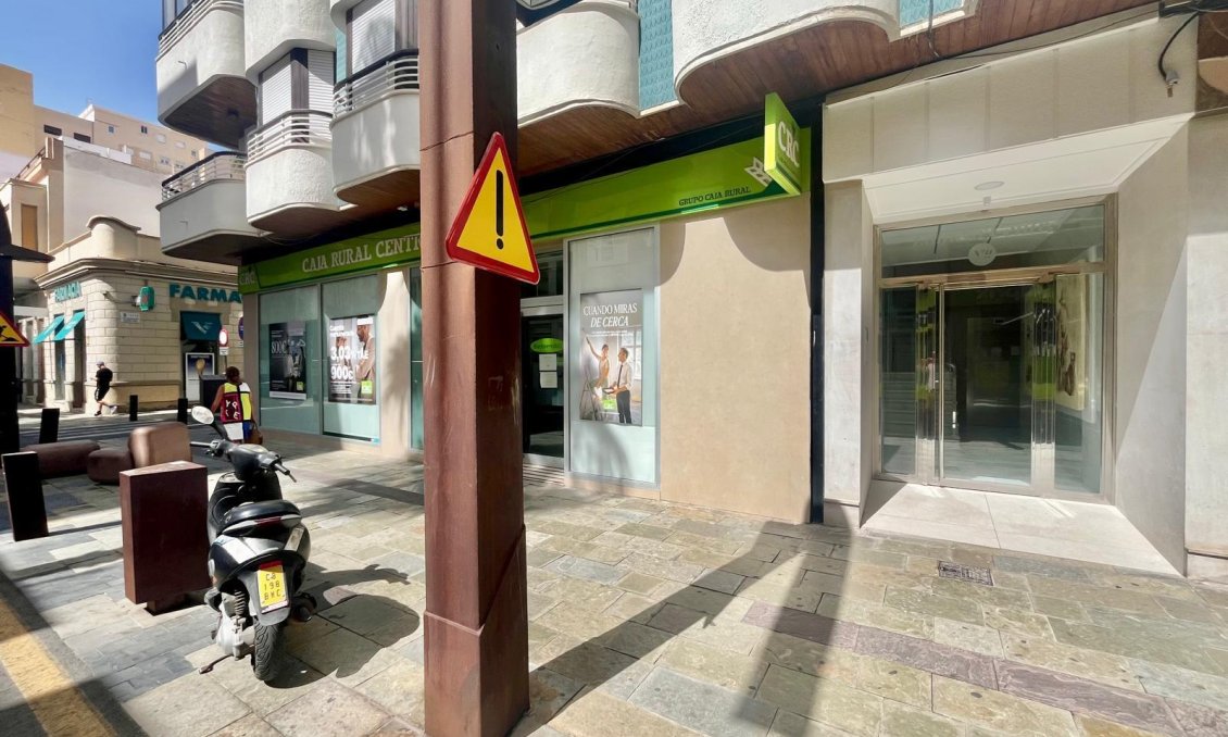 Wiederverkauf - Wohnung -
Torrevieja - Centro