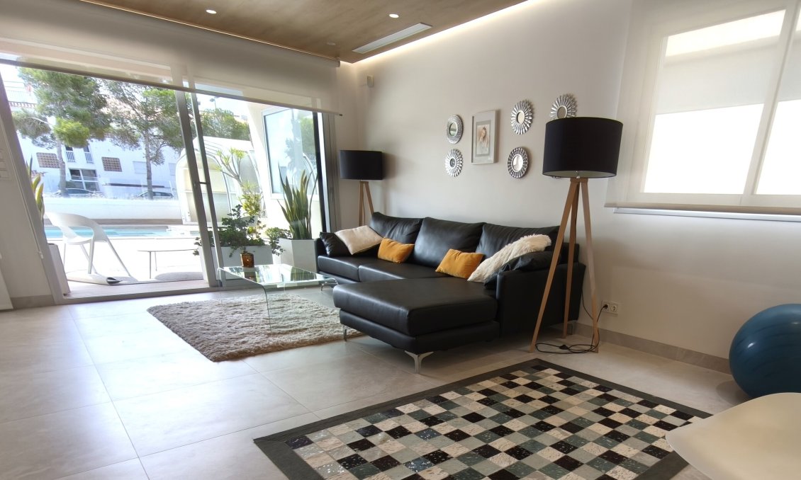Wiederverkauf - Villa -
Orihuela Costa - Costa Blanca