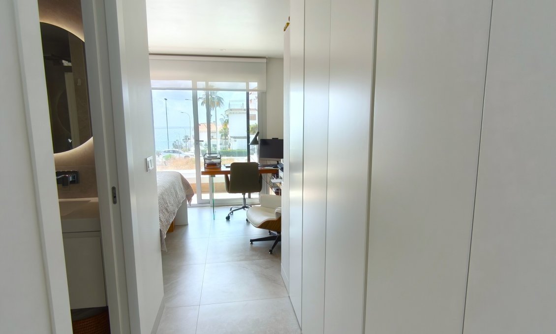 Wiederverkauf - Villa -
Orihuela Costa - Costa Blanca