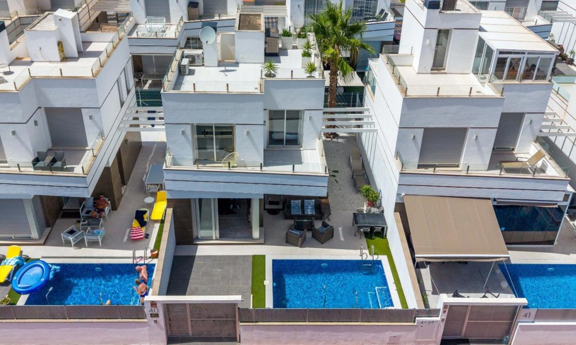 Resale - Villa -
Rojales - Doña Pepa