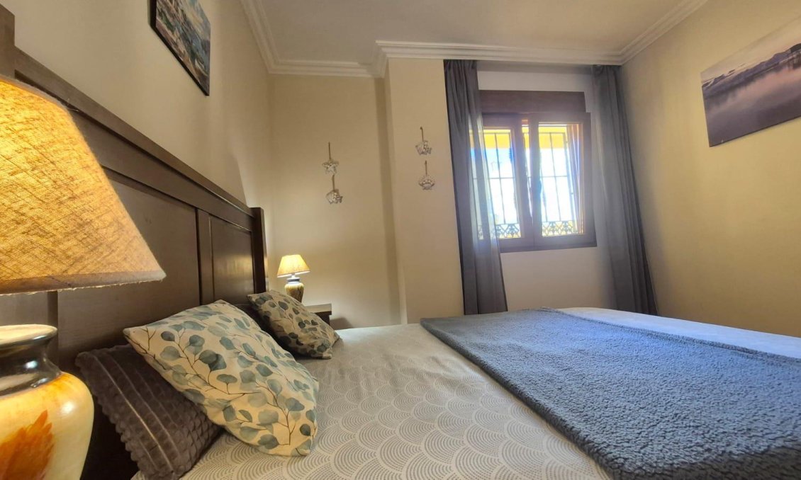 Wiederverkauf - Wohnung -
Torrevieja - Acequion