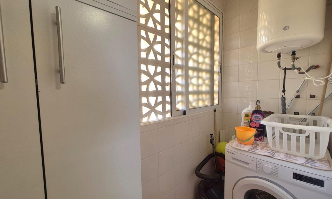 Wiederverkauf - Wohnung -
Torrevieja - Acequion