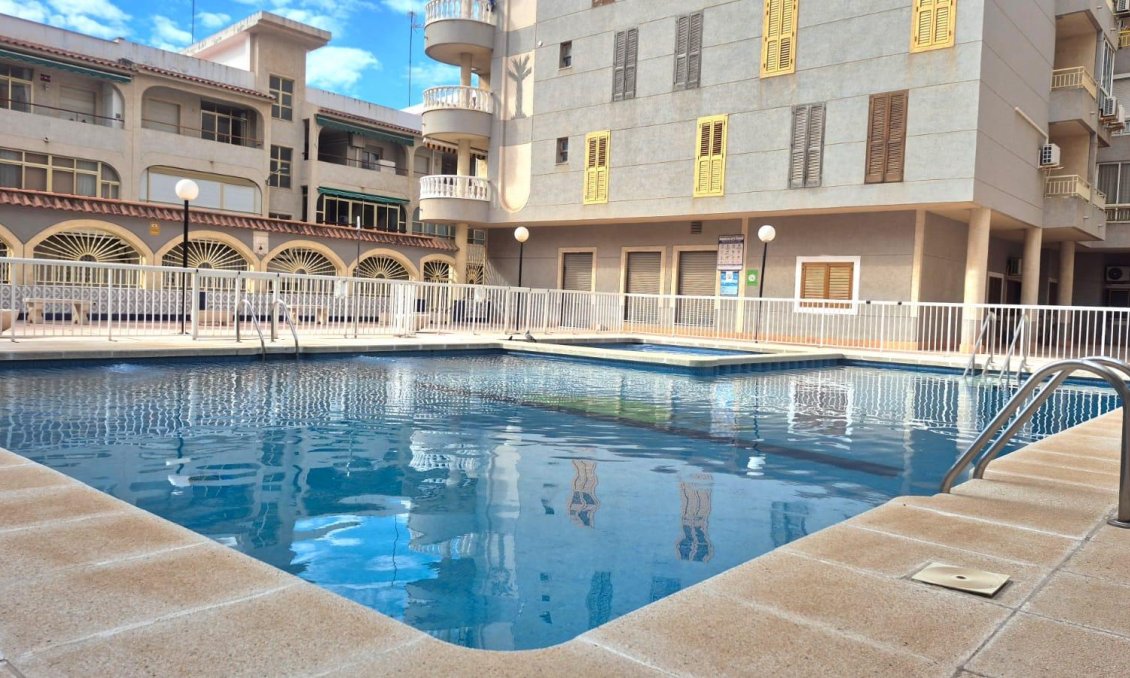 Wiederverkauf - Wohnung -
Torrevieja - Acequion