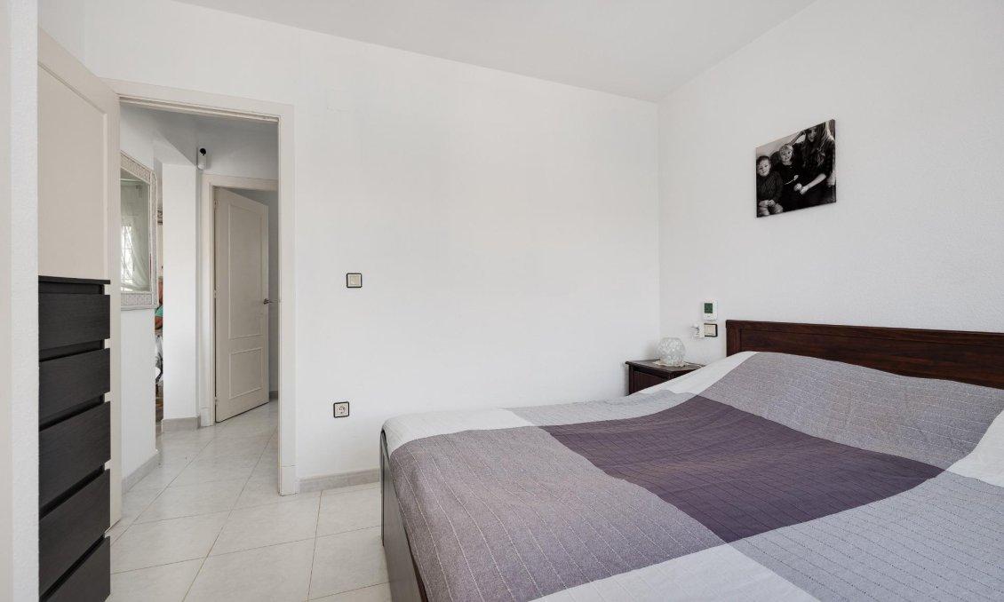 Wiederverkauf - Bungalow -
Torrevieja - El Chaparral