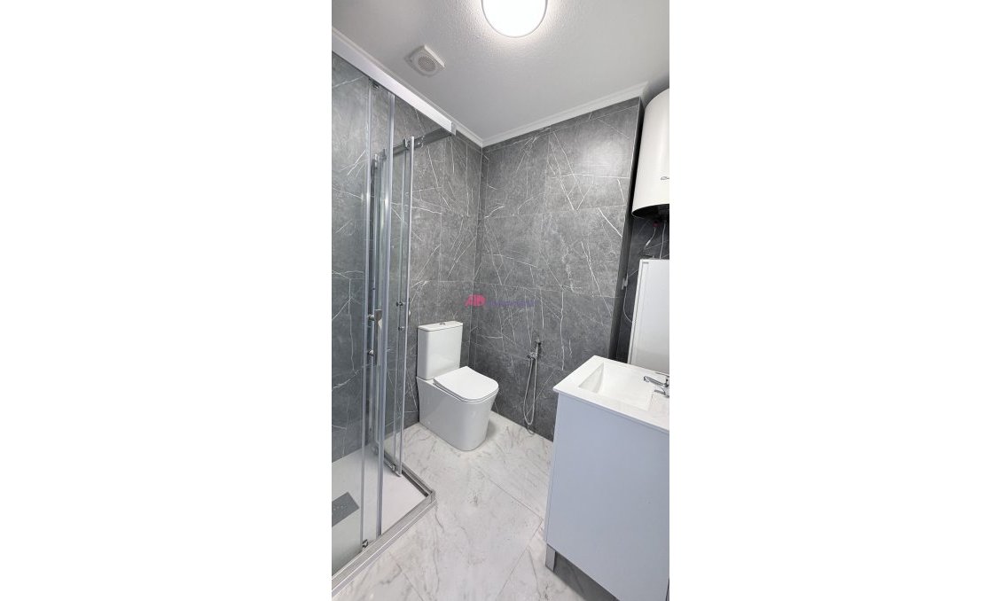 Segunda mano - Apartamento -
Torrevieja - Costa Blanca