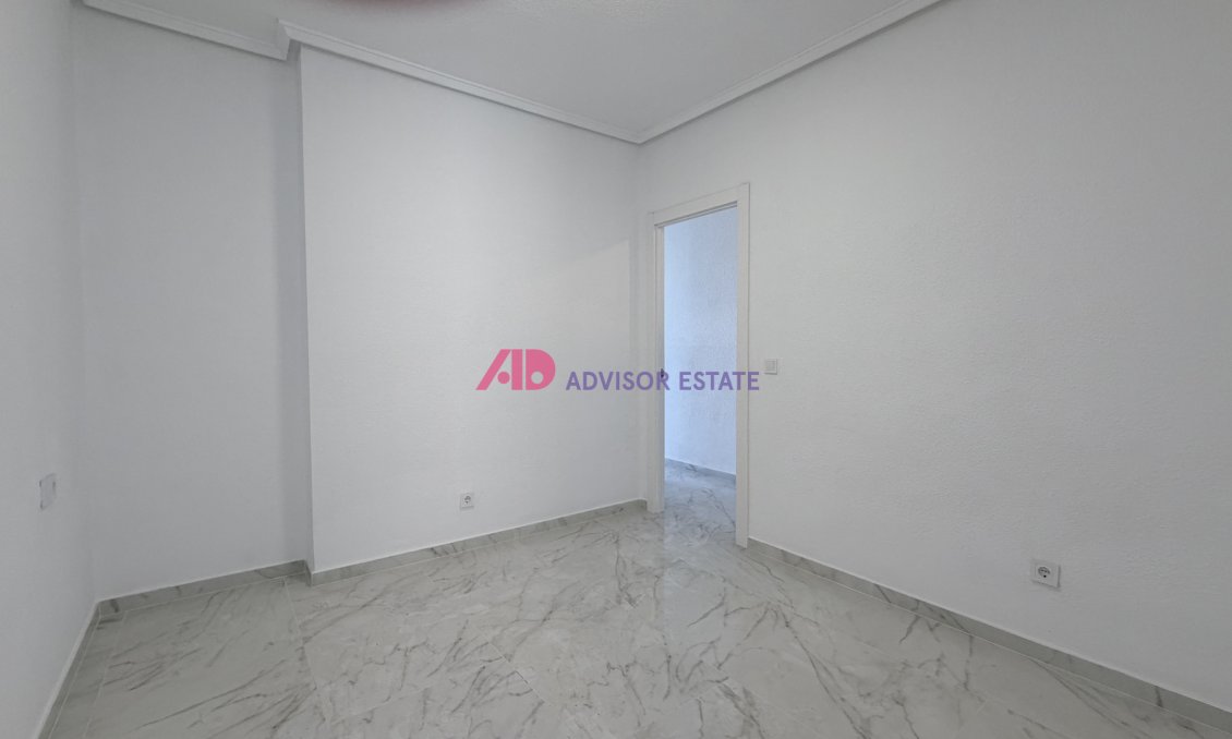 Segunda mano - Apartamento -
Torrevieja - Costa Blanca