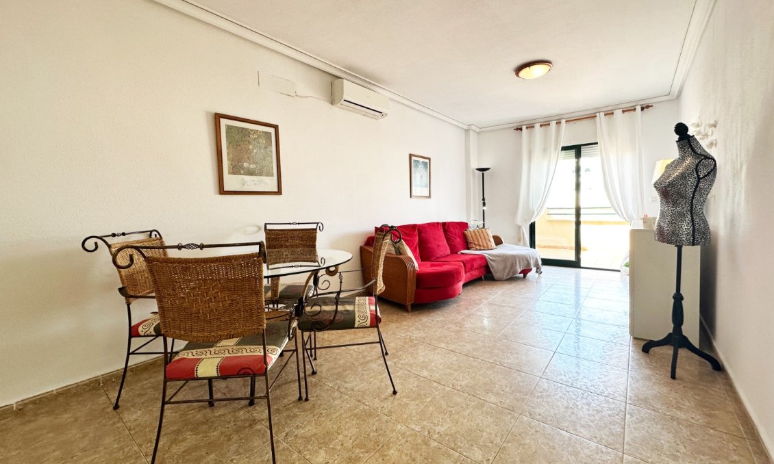 Segunda mano - Apartamento -
Orihuela Costa - Costa Blanca