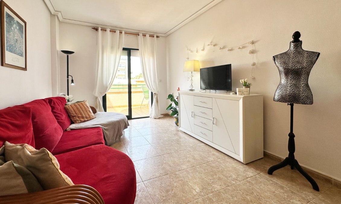 Segunda mano - Apartamento -
Orihuela Costa - Costa Blanca