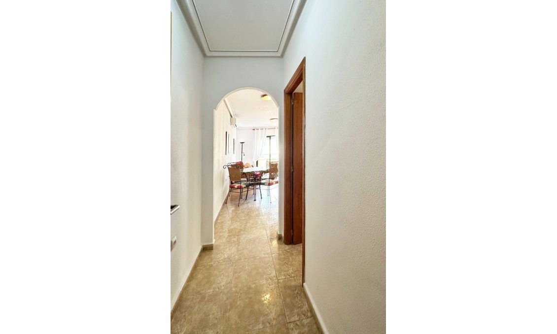 Segunda mano - Apartamento -
Orihuela Costa - Costa Blanca