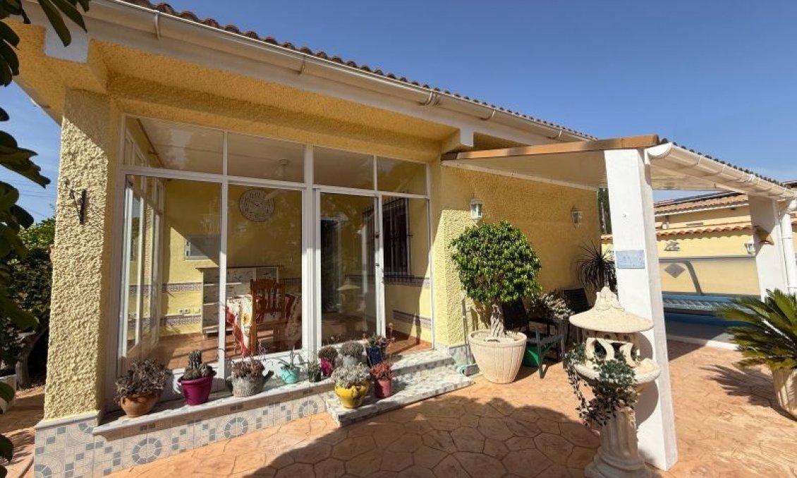 Segunda mano - Villa -
Pinar de Campoverde - Inland