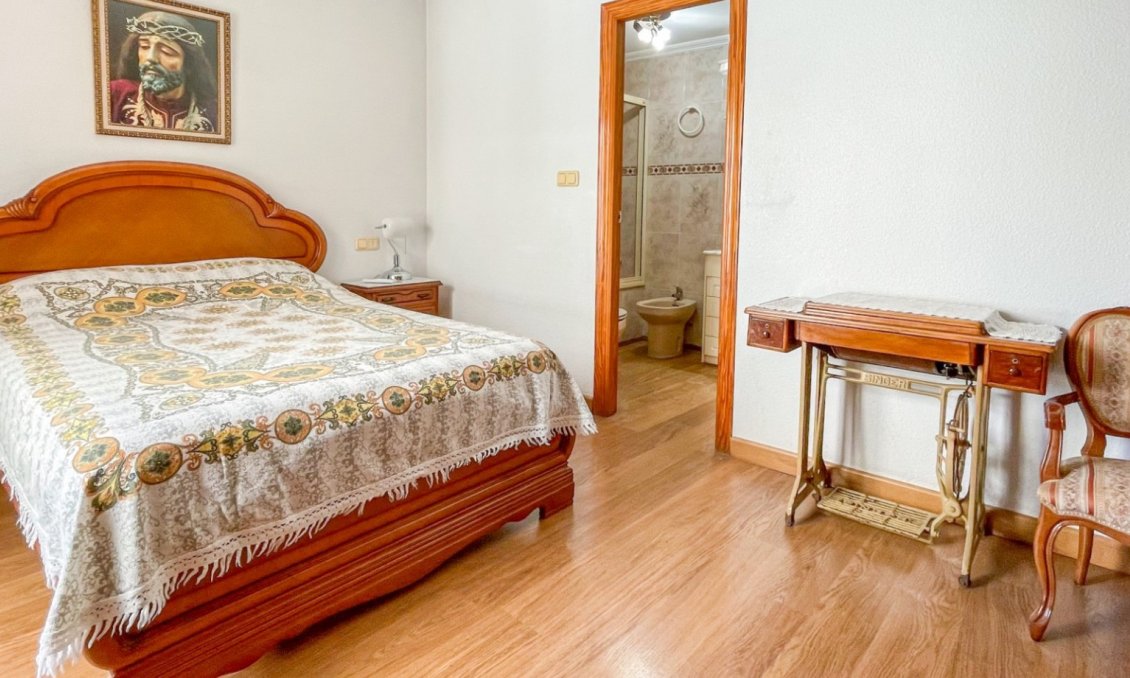 Revente - Appartement -
Torrevieja - Costa Blanca
