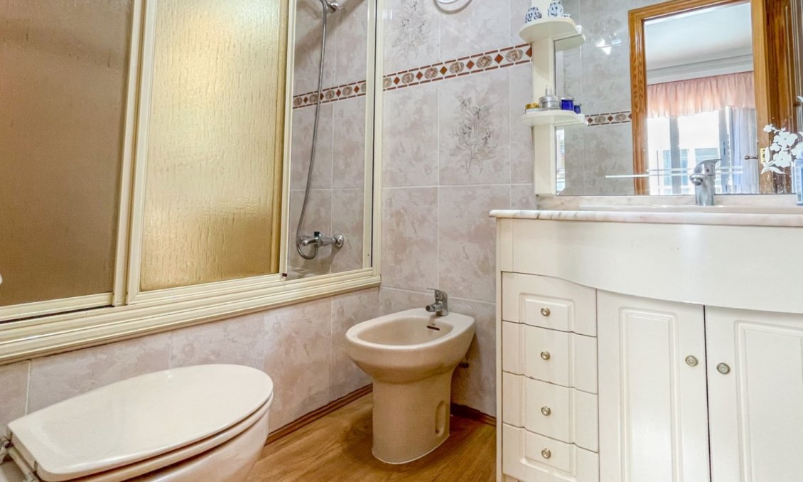 Revente - Appartement -
Torrevieja - Costa Blanca