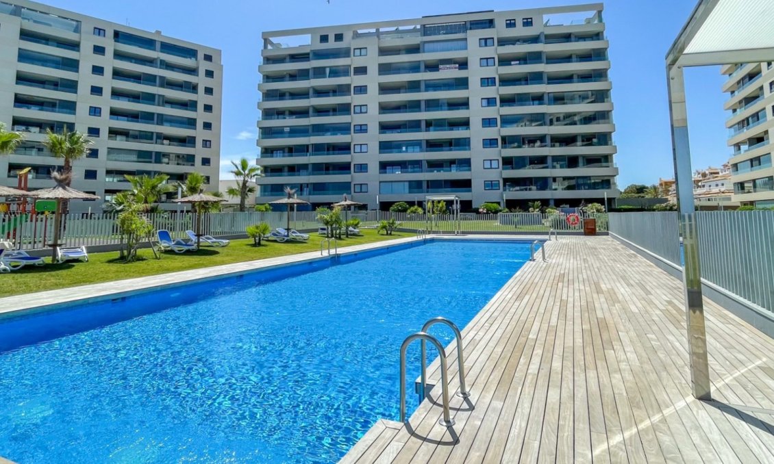 Revânzare - Apartament -
Orihuela Costa - Costa Blanca