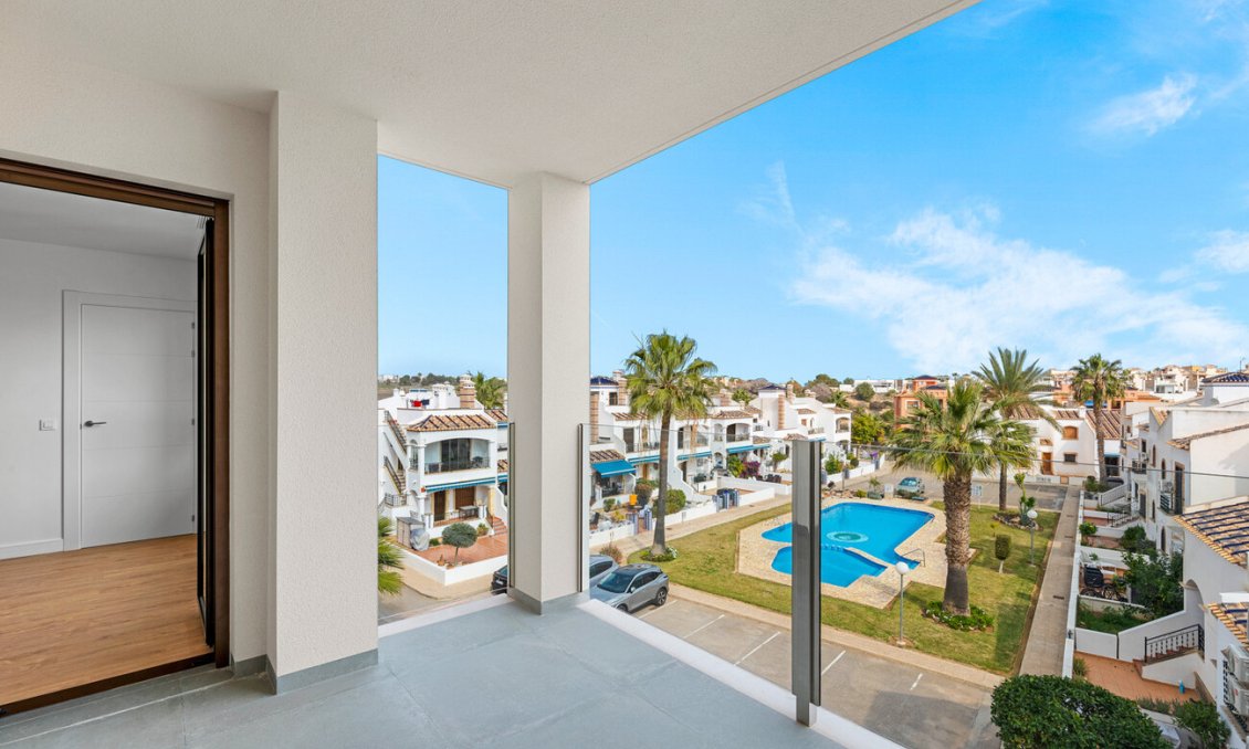 Revânzare - Mansardă -
Orihuela Costa - Villamartín