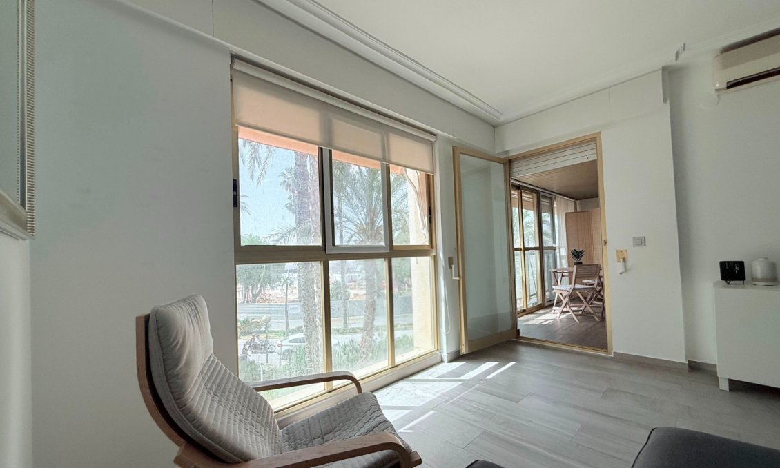 Revânzare - Apartament -
Torrevieja - Costa Blanca