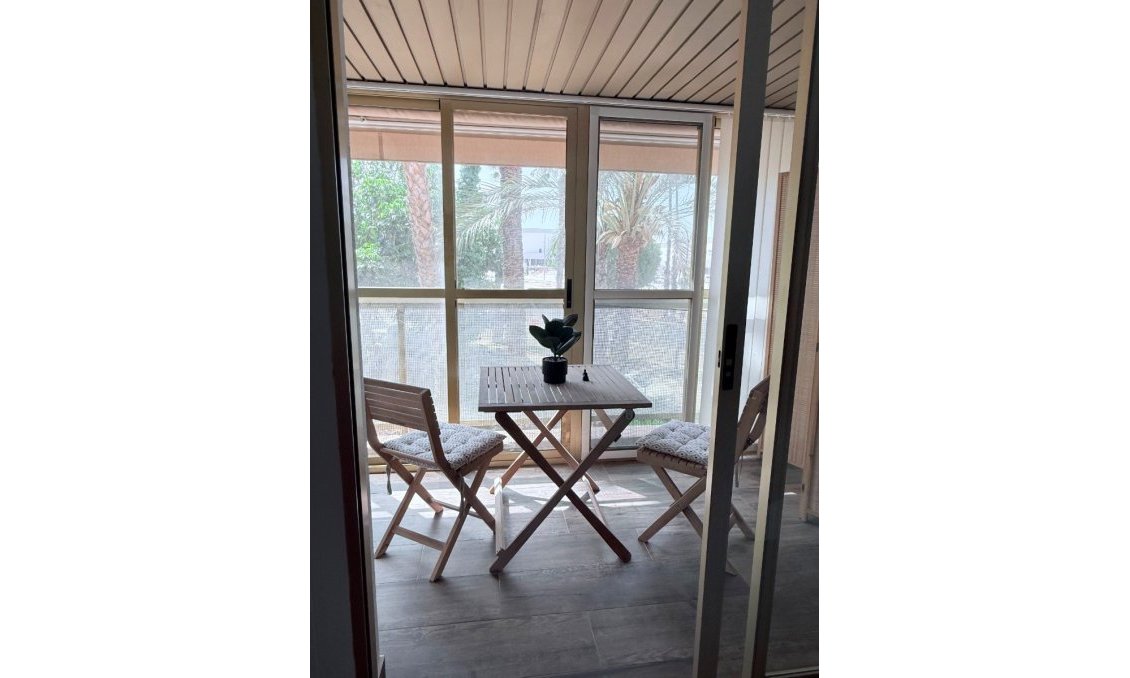 Revânzare - Apartament -
Torrevieja - Costa Blanca