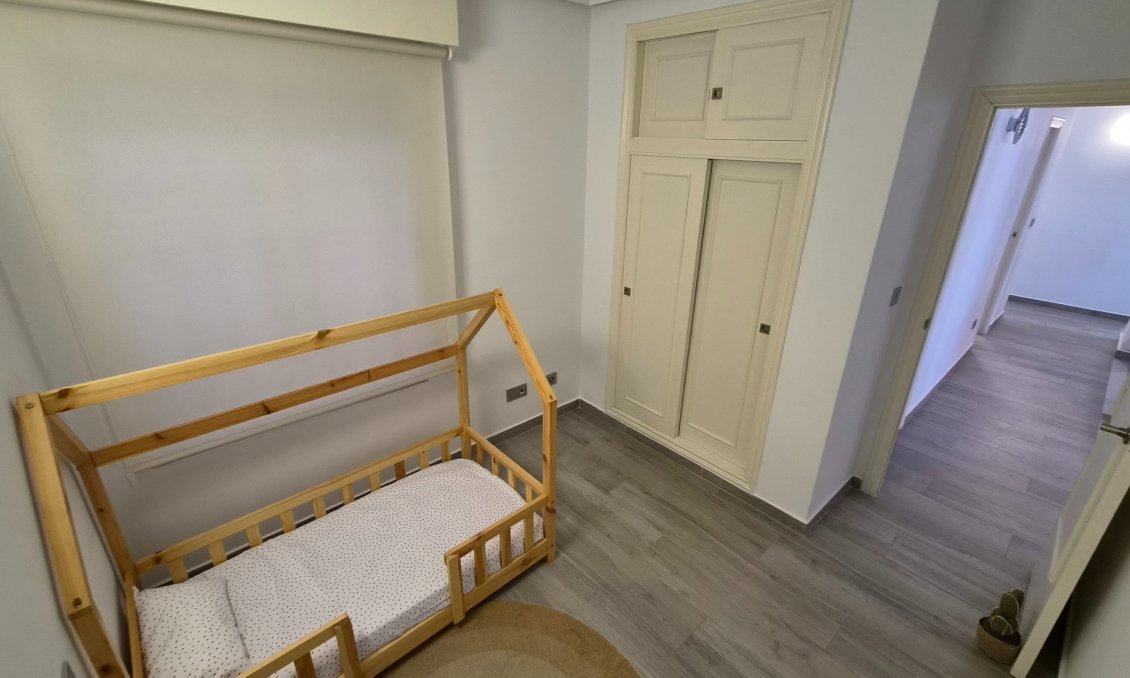 Revânzare - Apartament -
Torrevieja - Costa Blanca