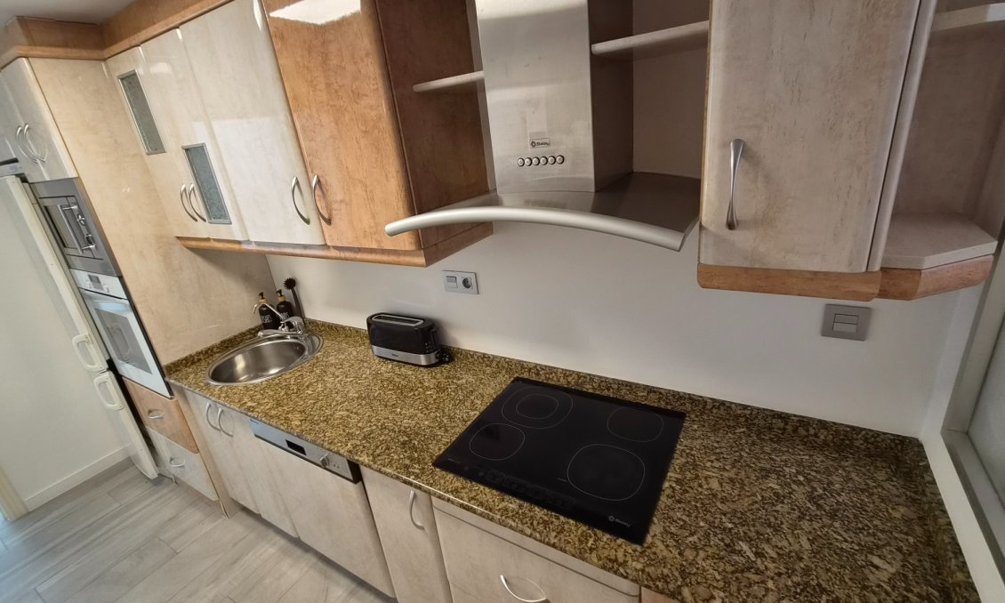 Revânzare - Apartament -
Torrevieja - Costa Blanca