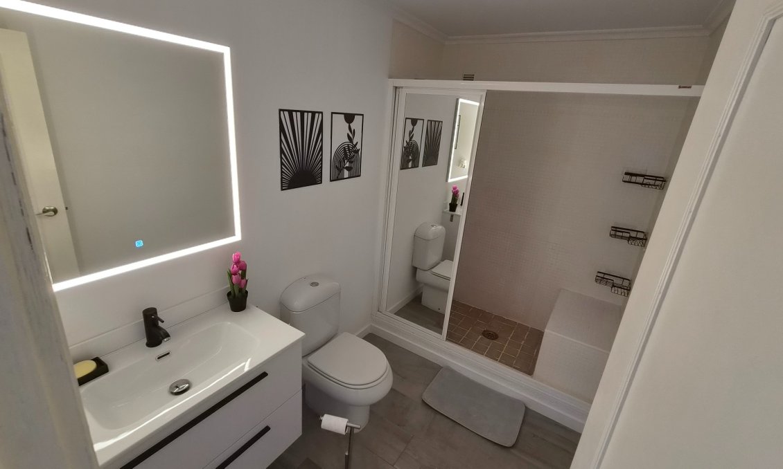 Revânzare - Apartament -
Torrevieja - Costa Blanca