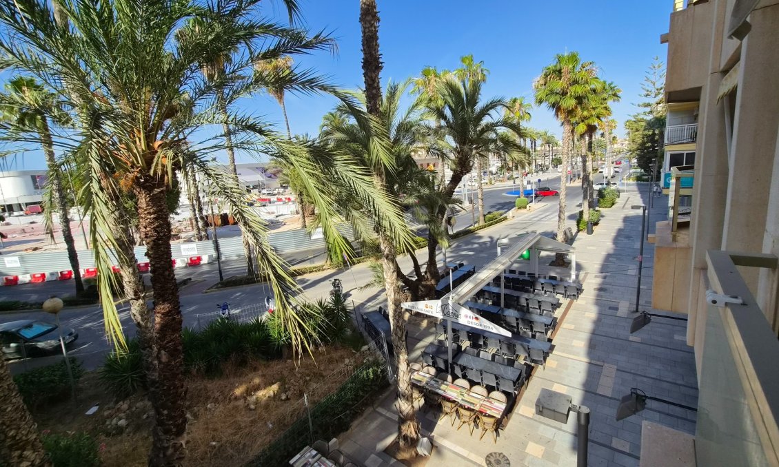 Revânzare - Apartament -
Torrevieja - Costa Blanca