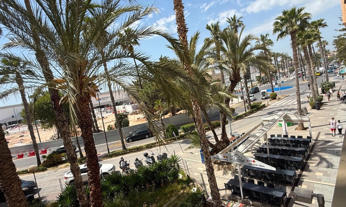Revânzare - Apartament -
Torrevieja - Costa Blanca