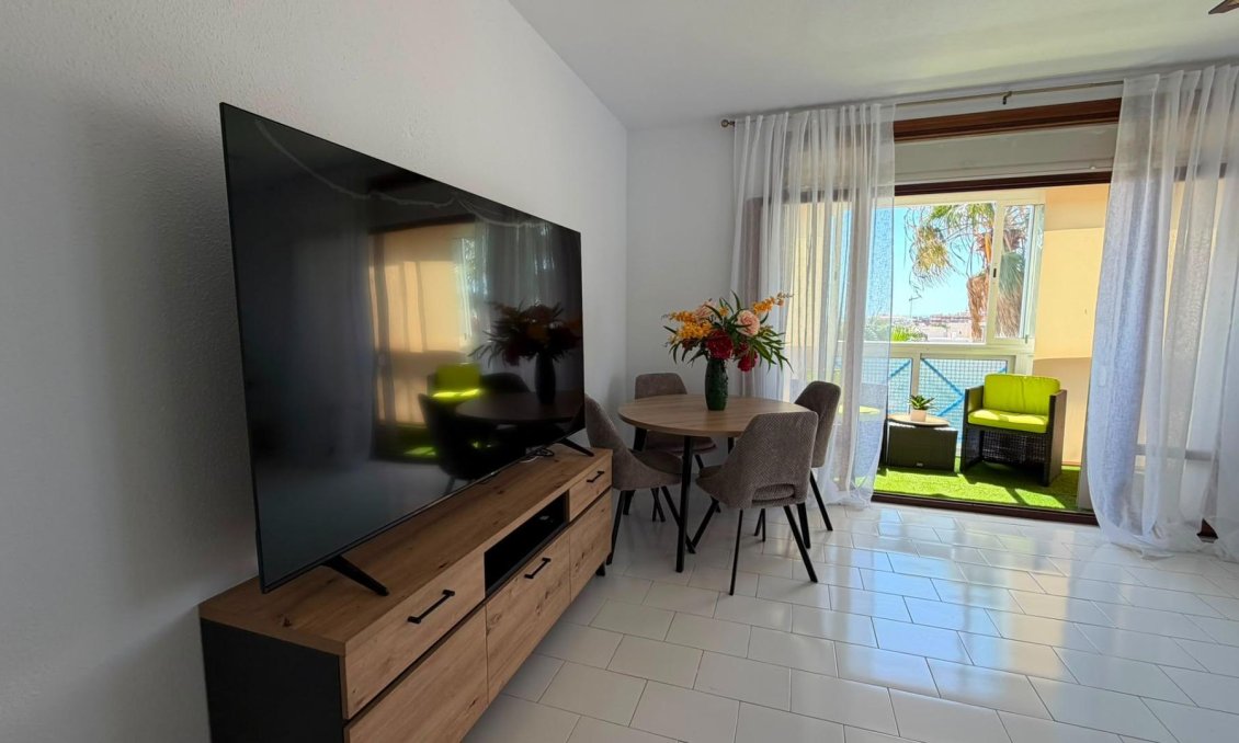 Revânzare - Apartament -
Torrevieja - Torreblanca