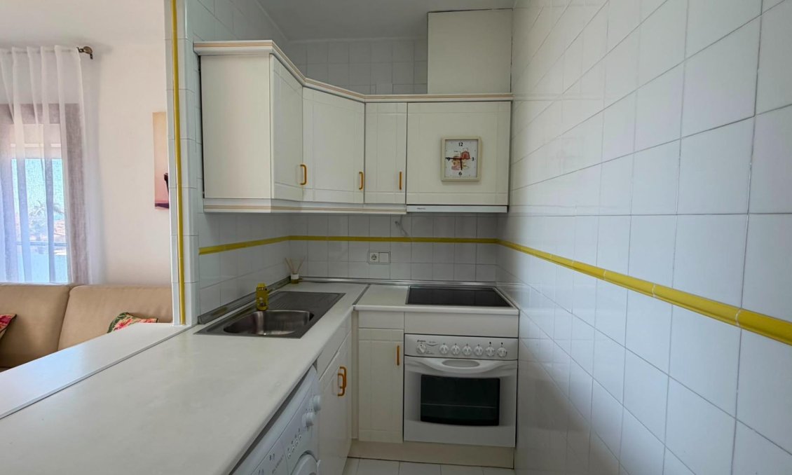 Revânzare - Apartament -
Torrevieja - Torreblanca