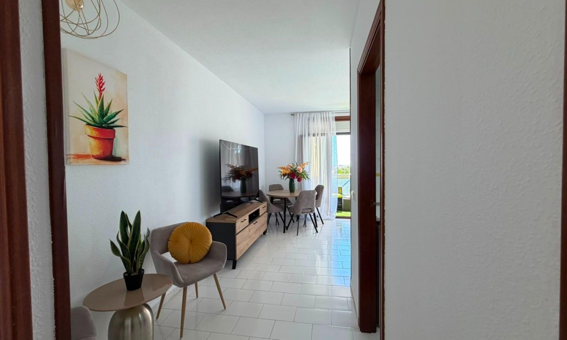 Revânzare - Apartament -
Torrevieja - Torreblanca