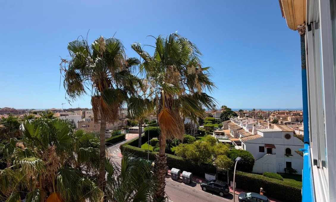 Revânzare - Apartament -
Torrevieja - Torreblanca