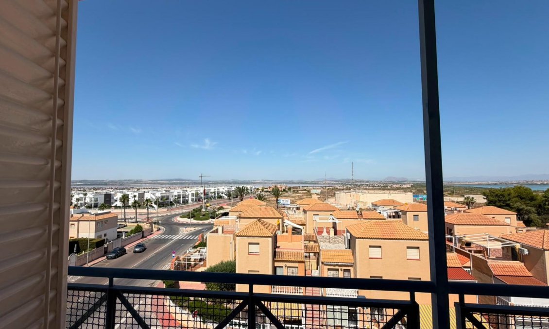 Revânzare - Apartament -
Torrevieja - Torreblanca