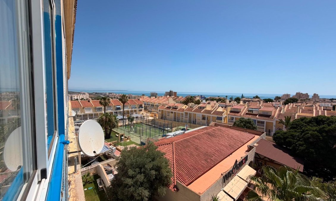 Revânzare - Apartament -
Torrevieja - Torreblanca