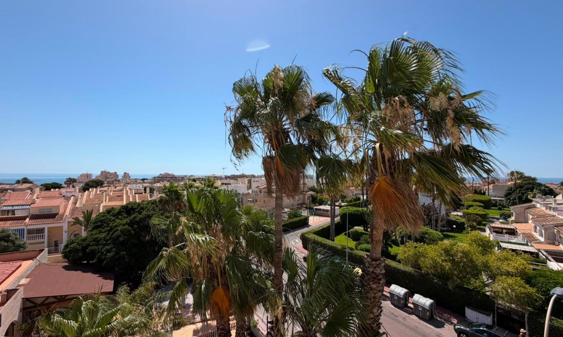 Revânzare - Apartament -
Torrevieja - Torreblanca