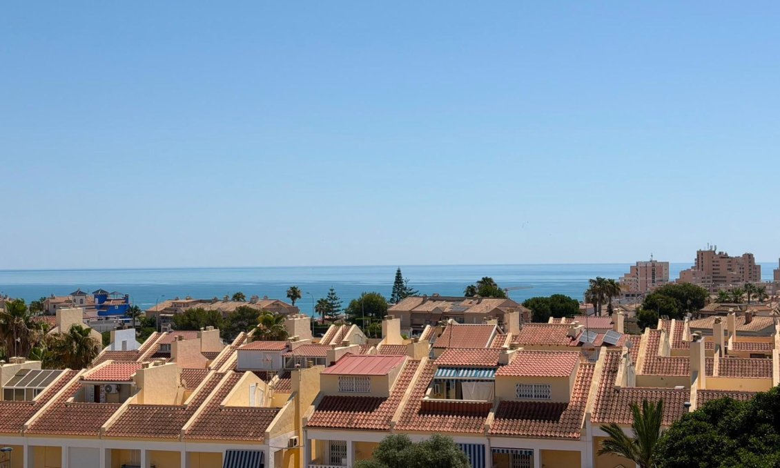 Revânzare - Apartament -
Torrevieja - Torreblanca