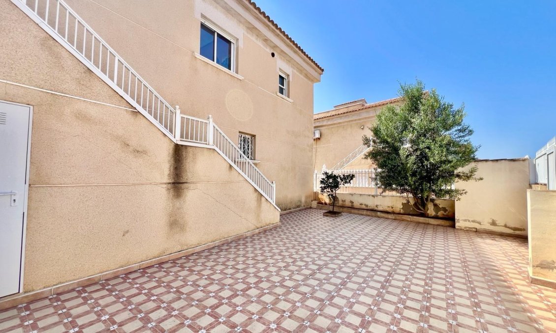 Revânzare - Bungalou -
Torrevieja - Centro