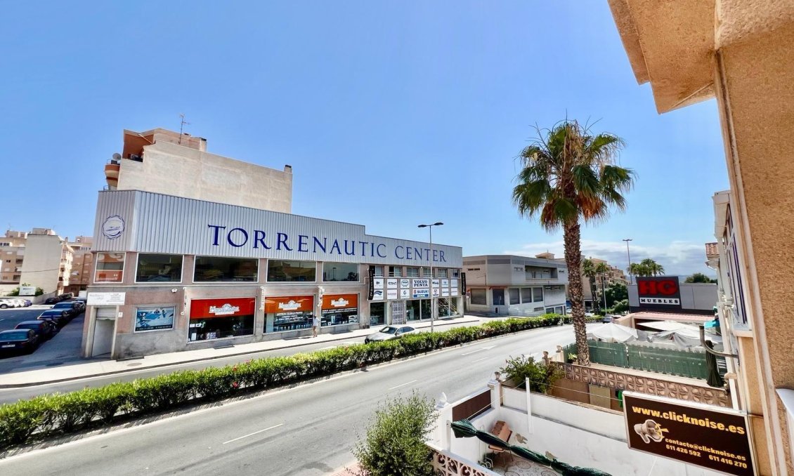 Revânzare - Bungalou -
Torrevieja - Centro