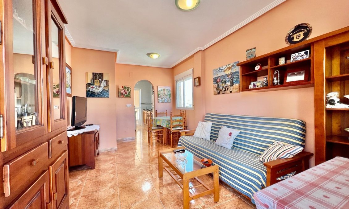 Revânzare - Bungalou -
Torrevieja - Centro