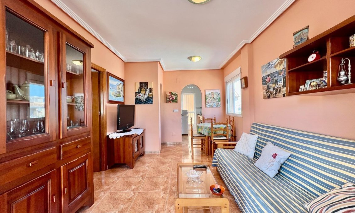 Revânzare - Bungalou -
Torrevieja - Centro