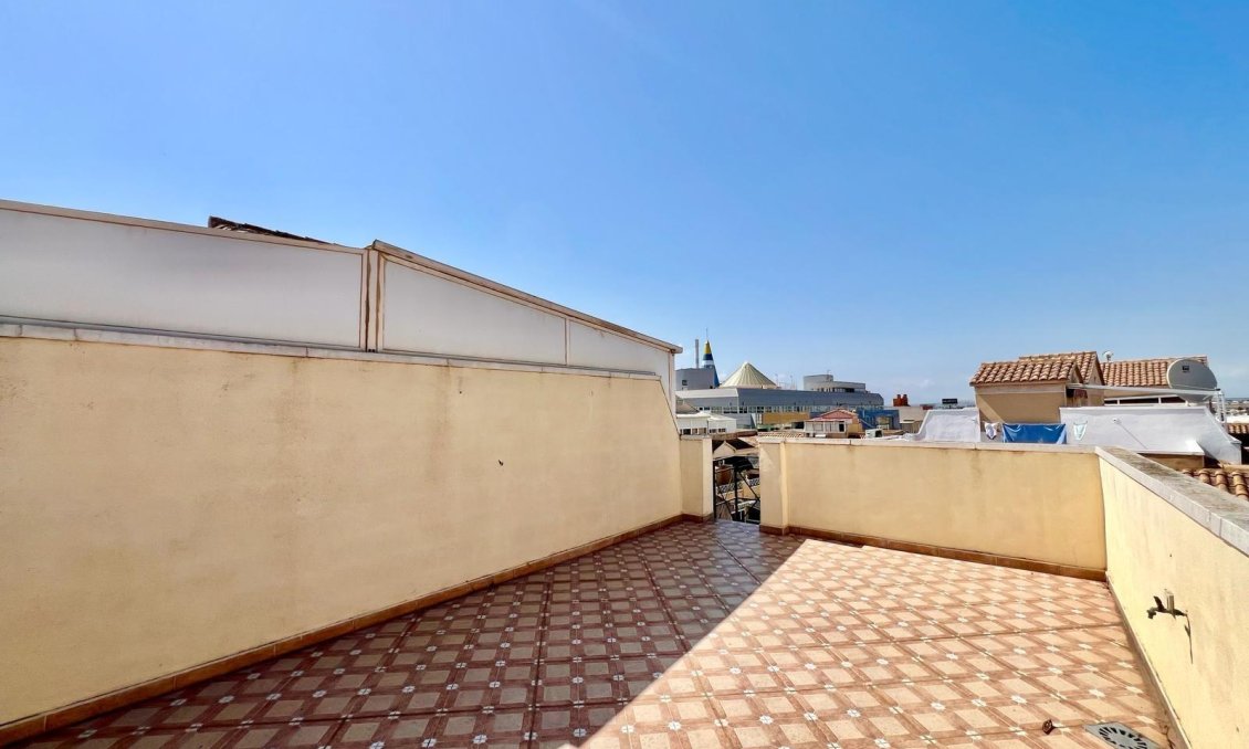 Revânzare - Bungalou -
Torrevieja - Centro
